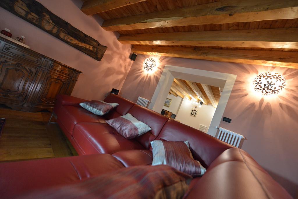 Villa Au Berceau du Bien-Etre à Chambave Chambre photo