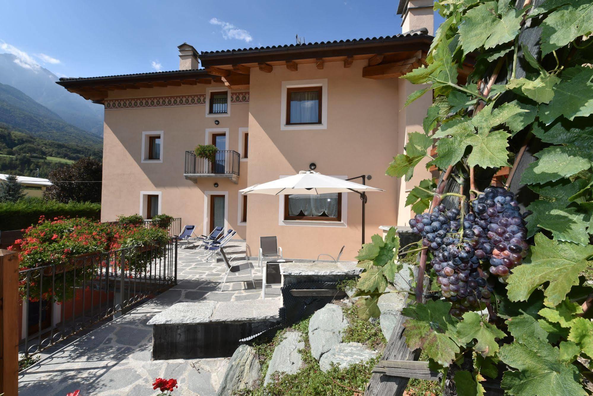 Villa Au Berceau du Bien-Etre à Chambave Extérieur photo