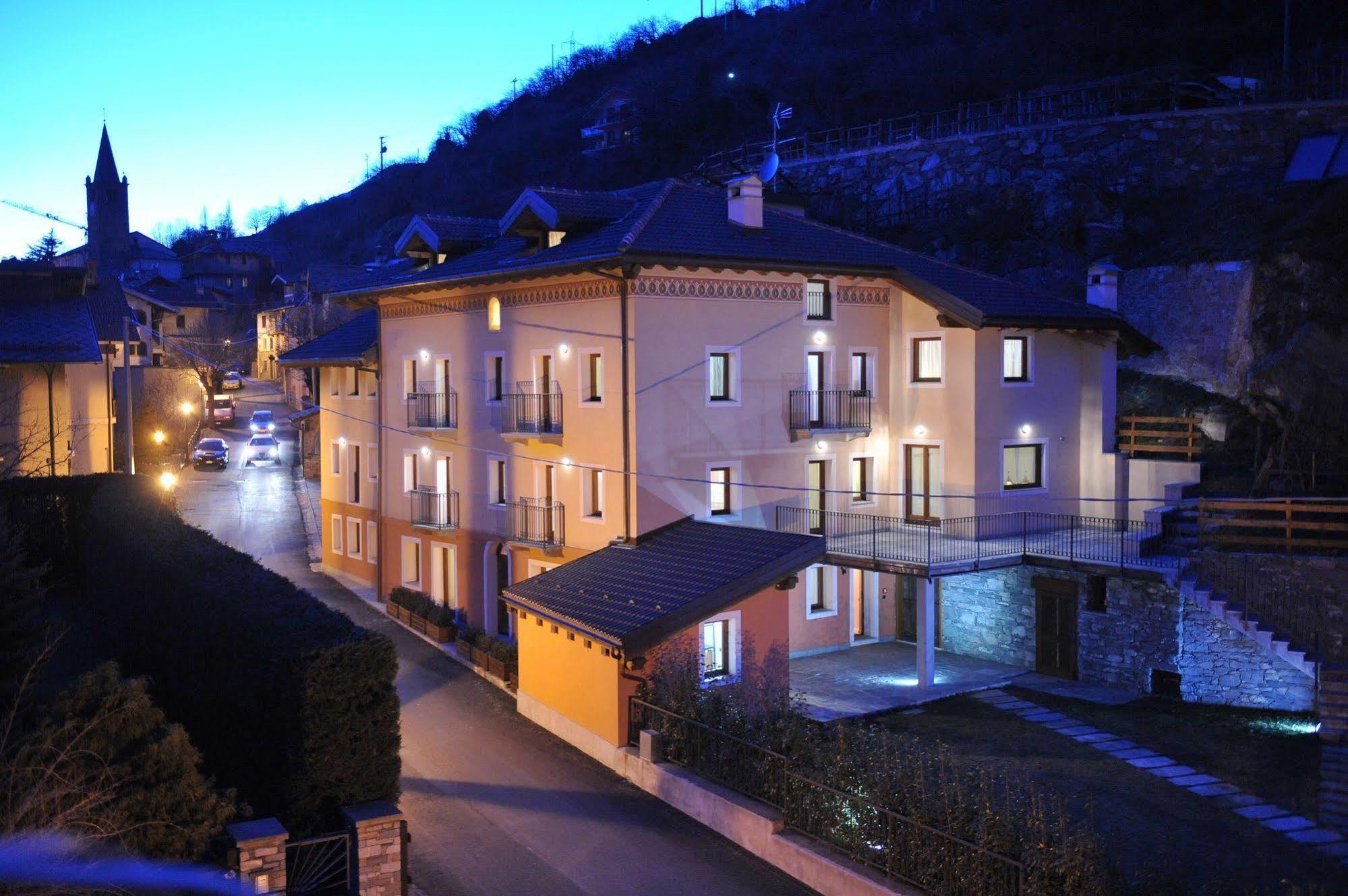 Villa Au Berceau du Bien-Etre à Chambave Extérieur photo